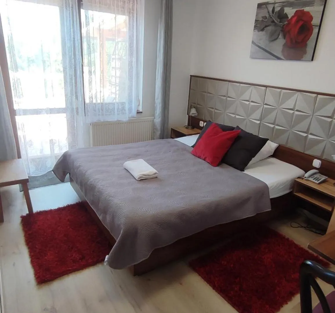 Le Rose Suites & Park Hotel Boedapest